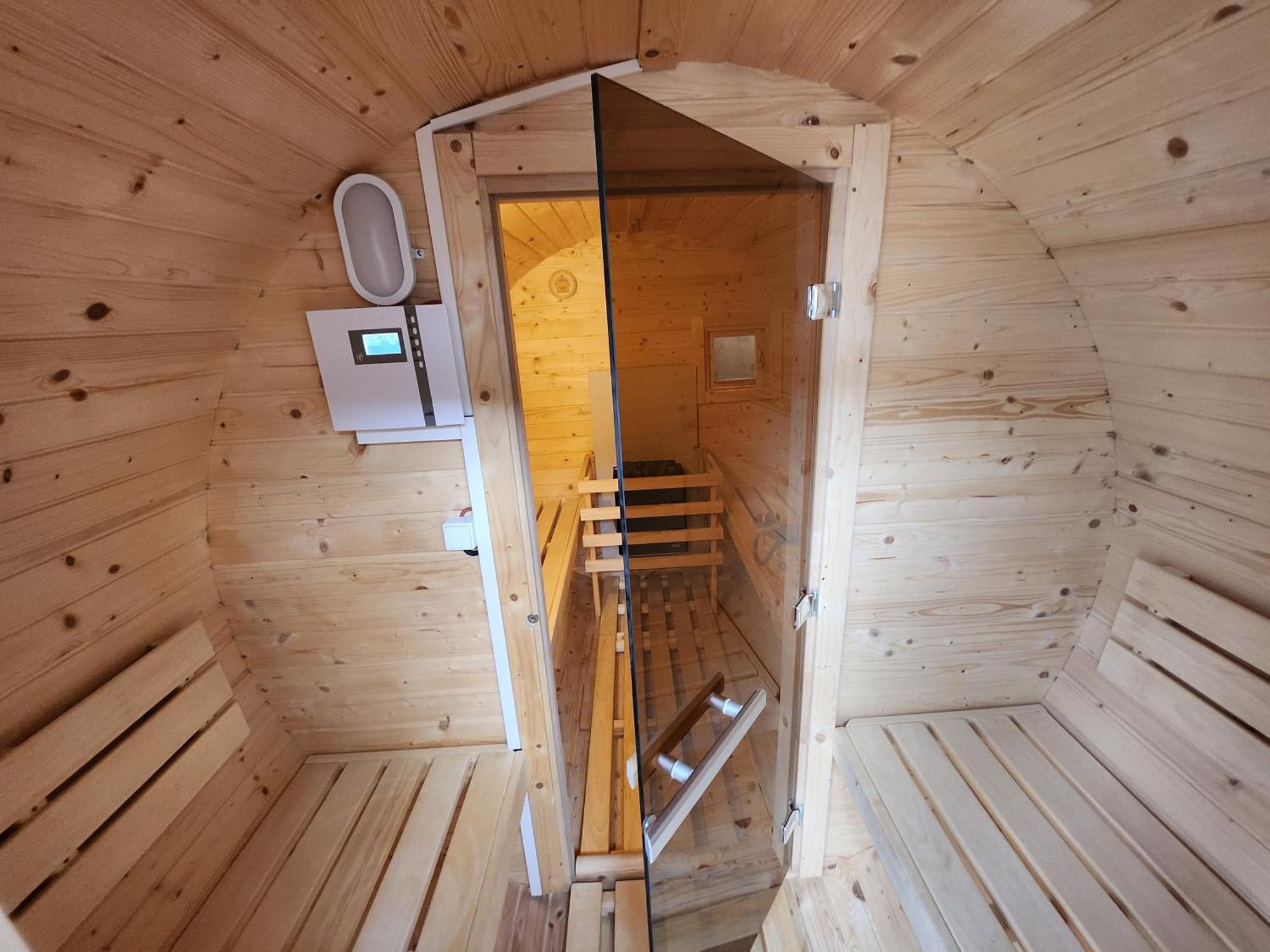 Haus Strandkoerv Mit Fass-Sauna Loddin Exterior photo