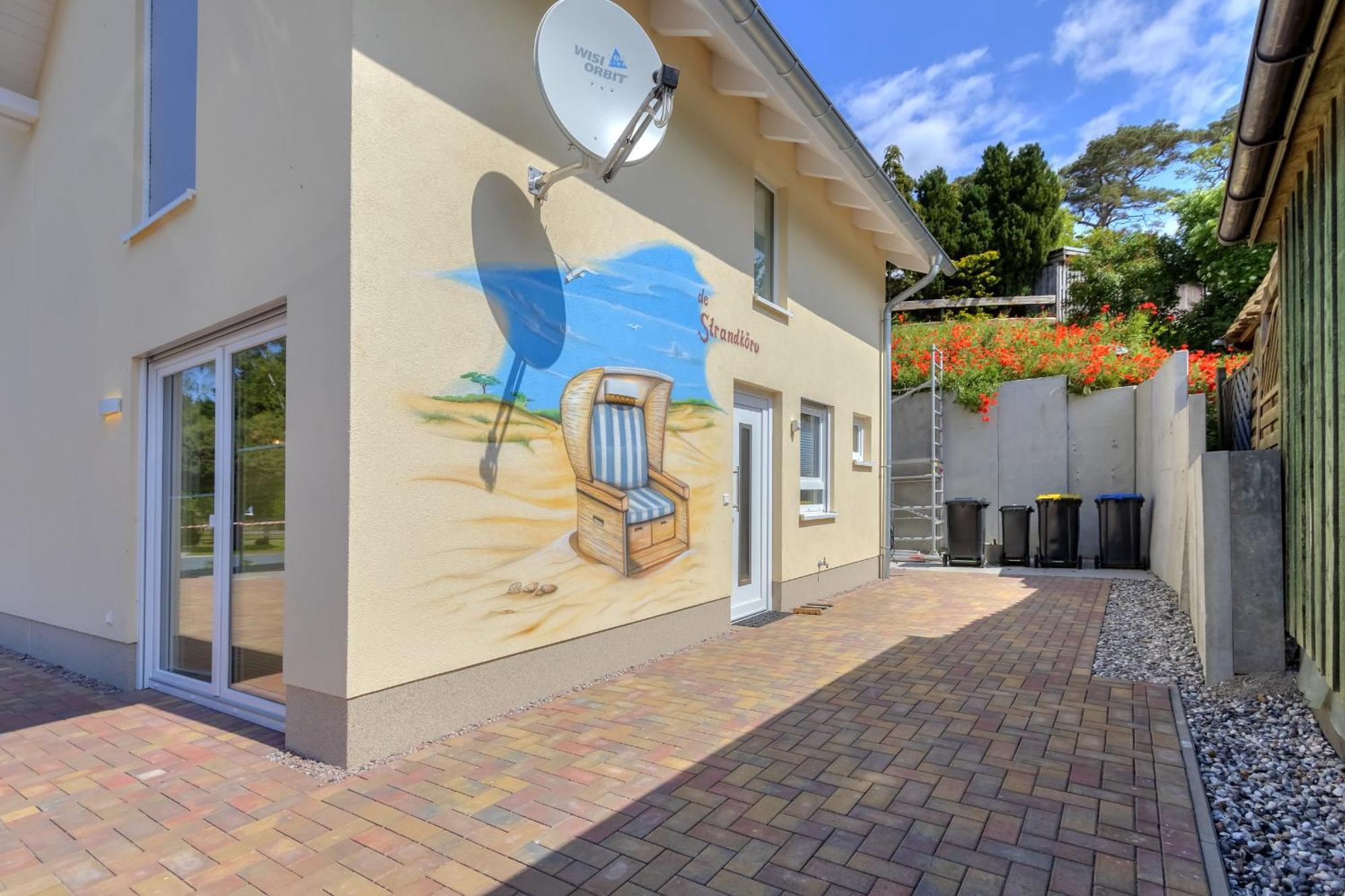 Haus Strandkoerv Mit Fass-Sauna Loddin Exterior photo
